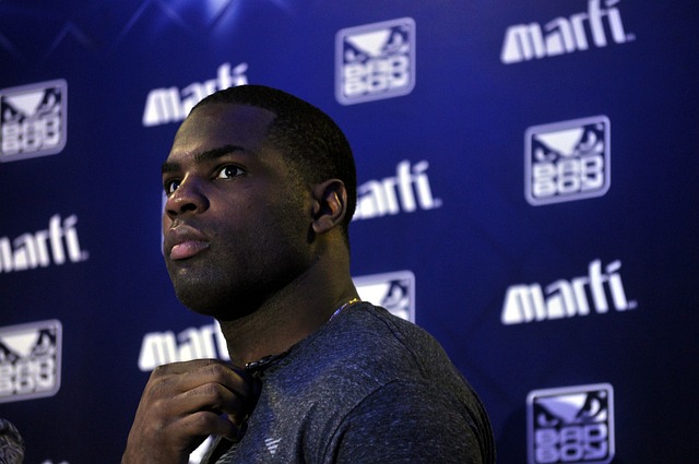 事表现可以 事表现可以